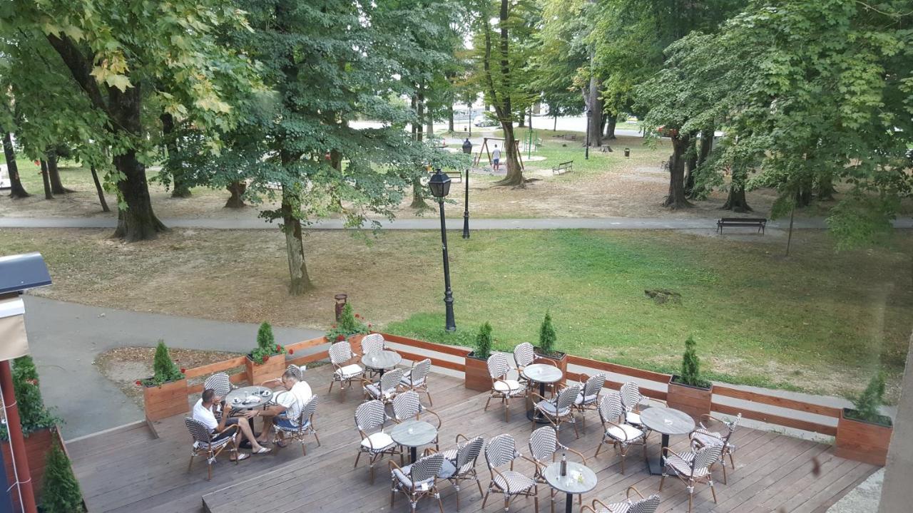 Park Rooms Dugo Selo Exterior foto